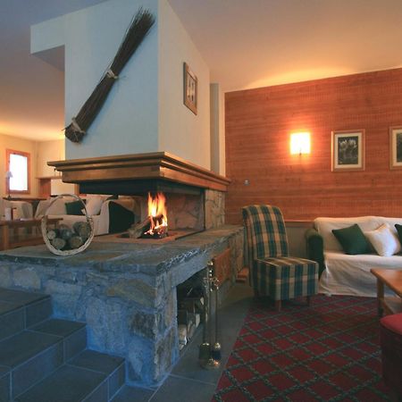 Lagrange Vacances Chalets Du Galibier Valloire Exteriör bild