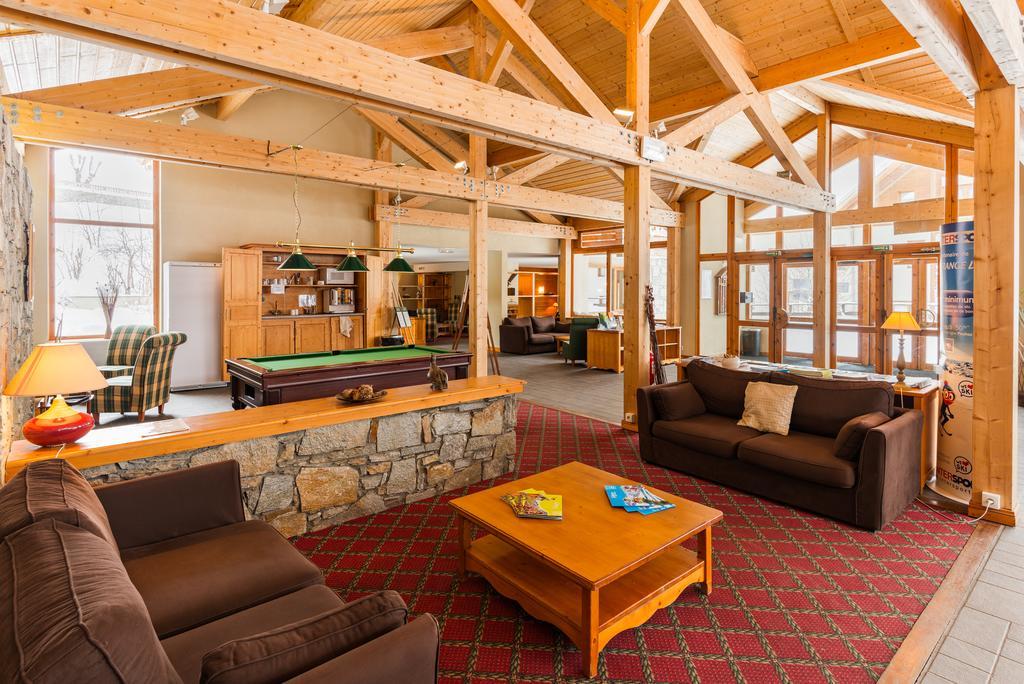 Lagrange Vacances Chalets Du Galibier Valloire Exteriör bild